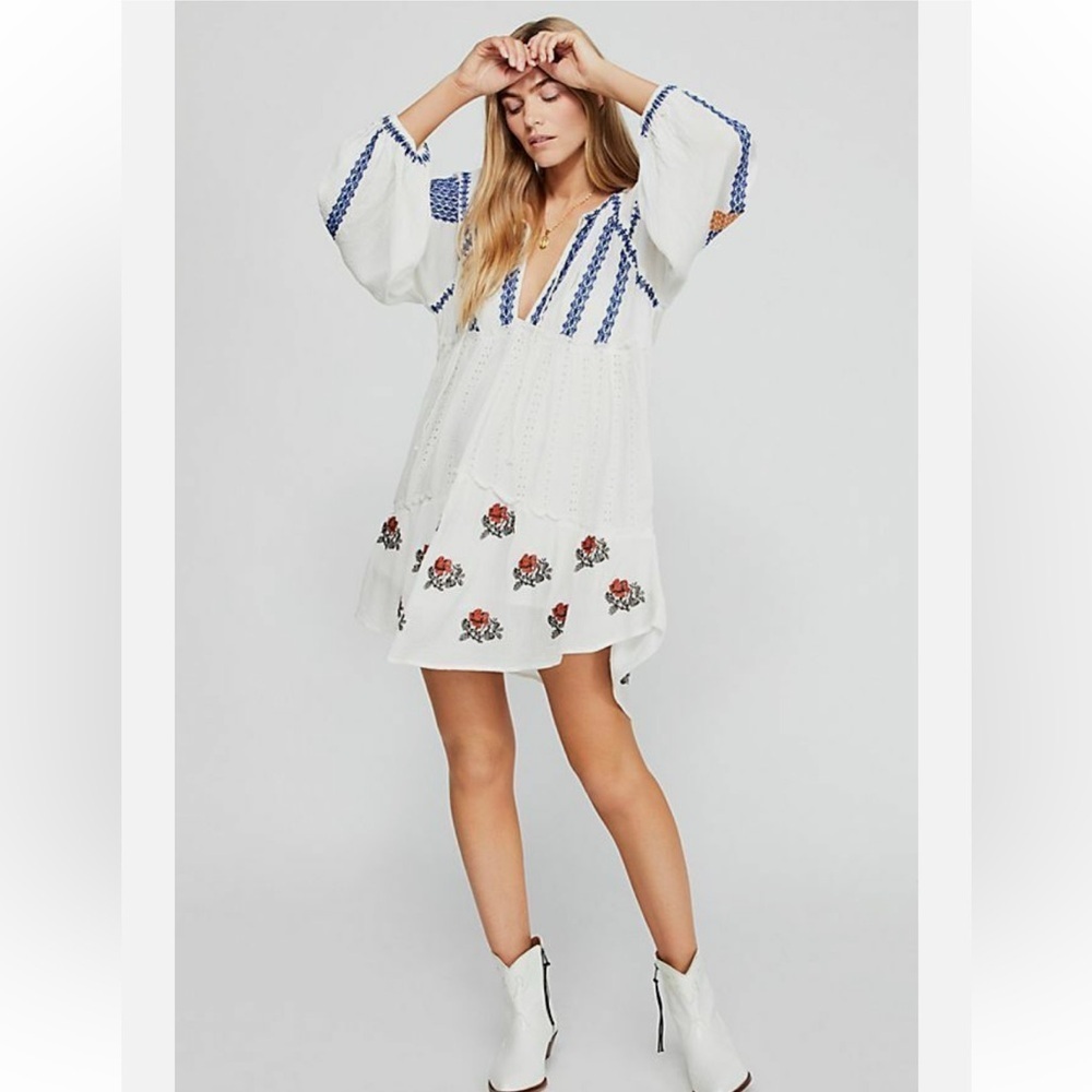 FREE PEOPLE Wild Horses Embroidered Ivory Loose Fit Mini Dress EUC - Picture 5 of 9